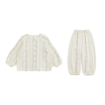 Girls’ lightweight cotton pyjama set with striped floral print – Ava & Bear London